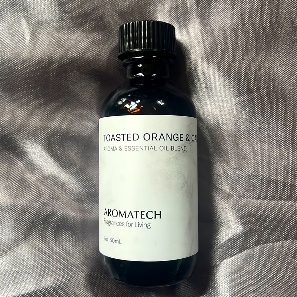 AROMATECH. Toasted orange and oak wood